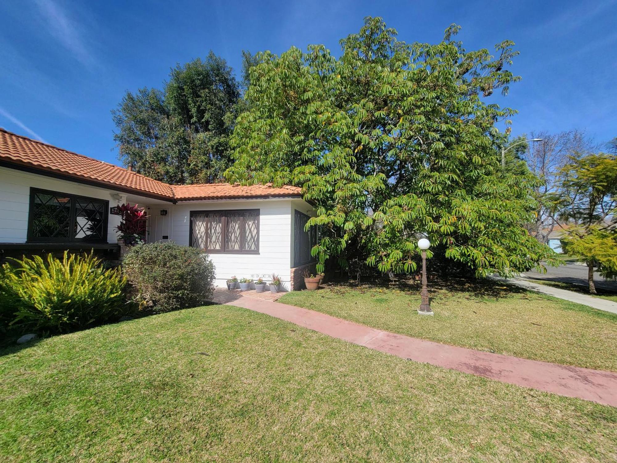 Wrigley Historic Home In Long Beach Exterior photo